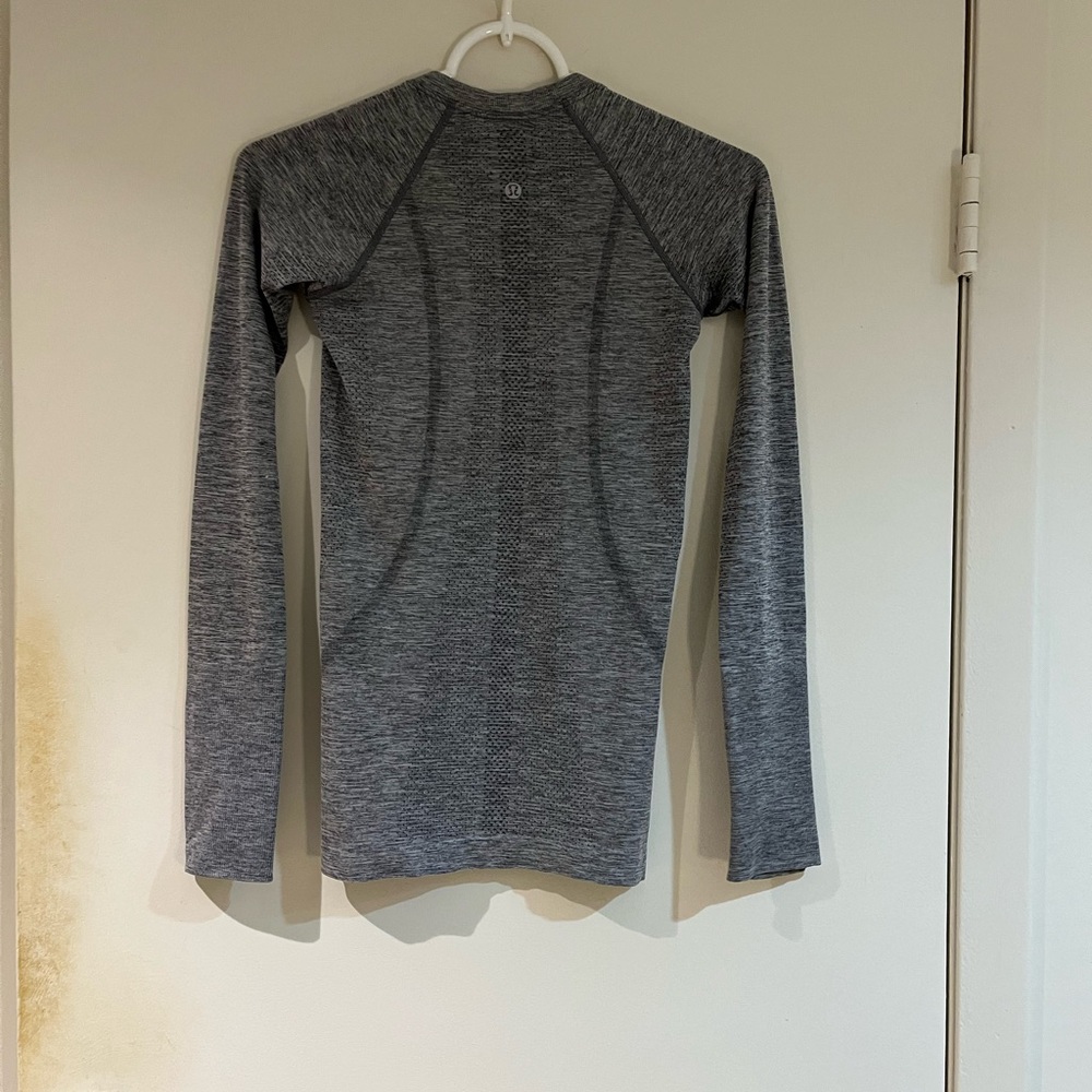 Lululemon Swiftly Tech Long-Sleeve Shirt 2.0. - Picture 7 of 10